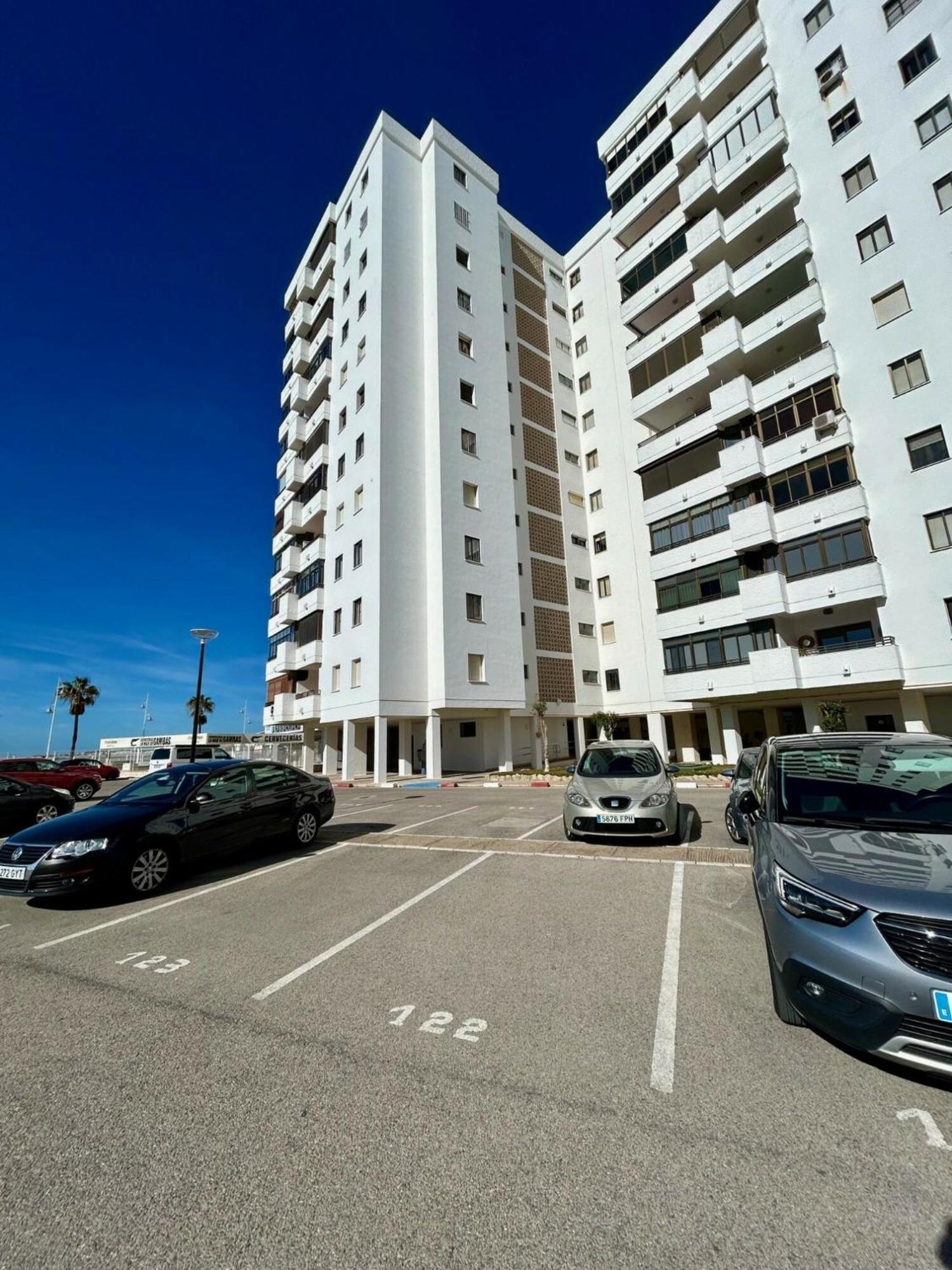 Gatu Arena " Preferente Mayores De 25 Anos Y Familias " El Puerto de Santa María Exterior foto